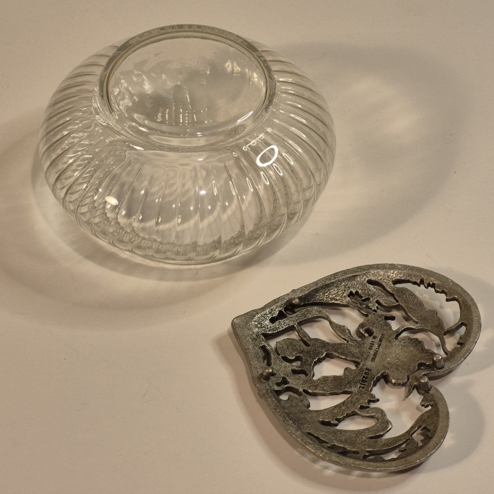 RAWCLIFFE PEWTER Vintage Glass Potpourri Trinket Jar Dish Pewter Iris Detail Lid - Picture 12 of 16